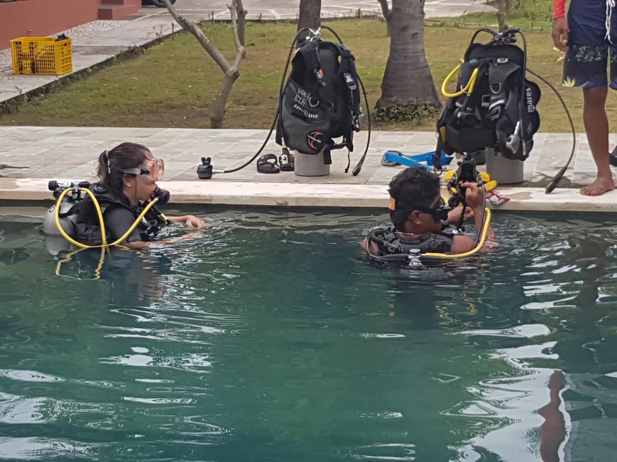 Pebble & Fins Bali Dive Resort 图兰奔 外观 照片